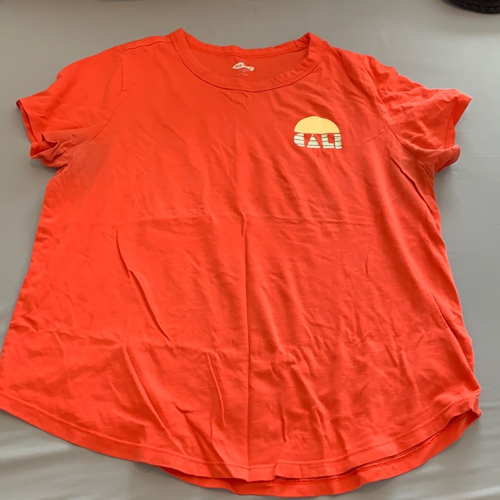 Women t shirt size Medium
